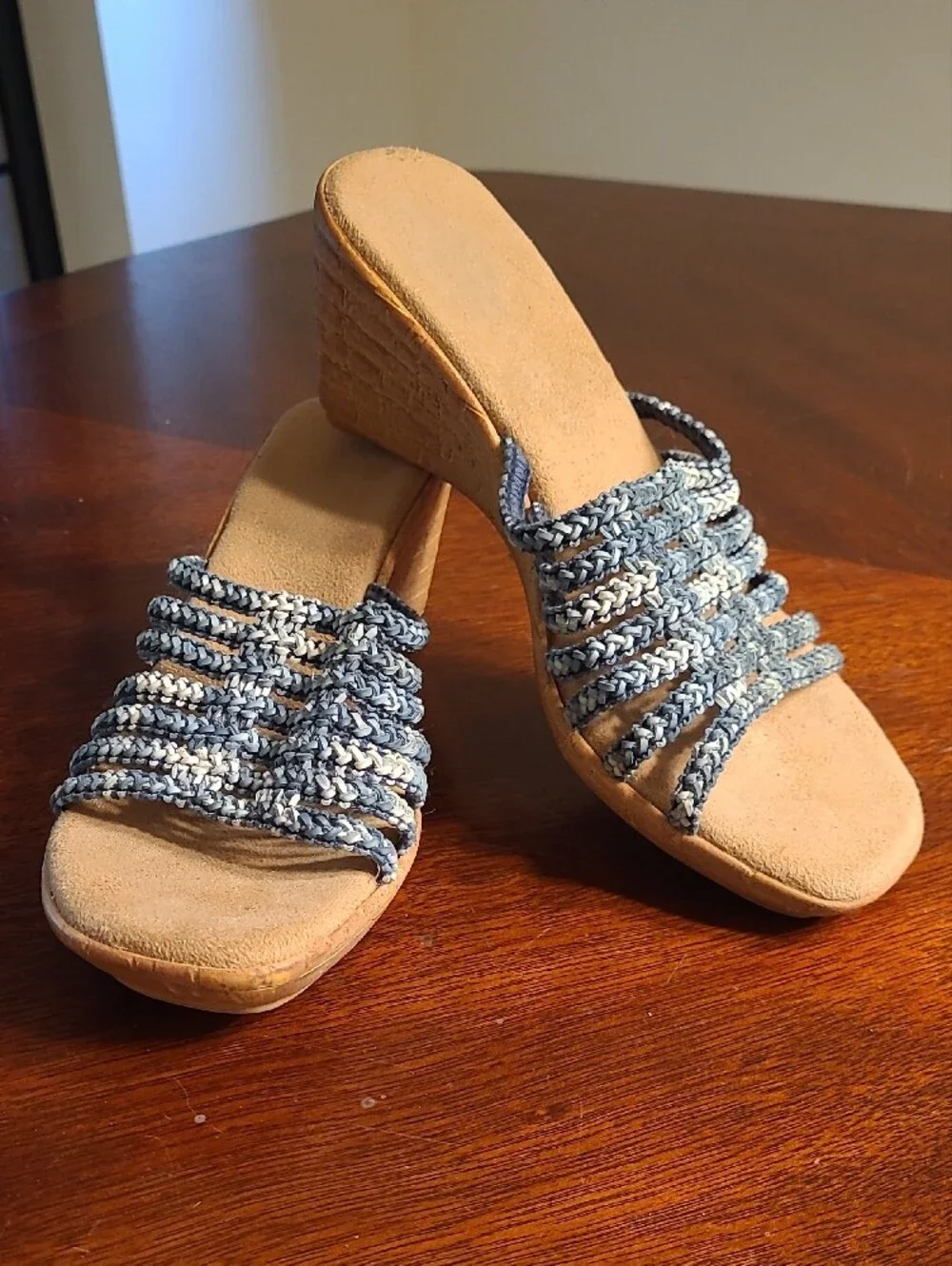 Women’s Italian Shoemakers Salsa Multi-strap Wedge Slide Sandals Blue & White 8